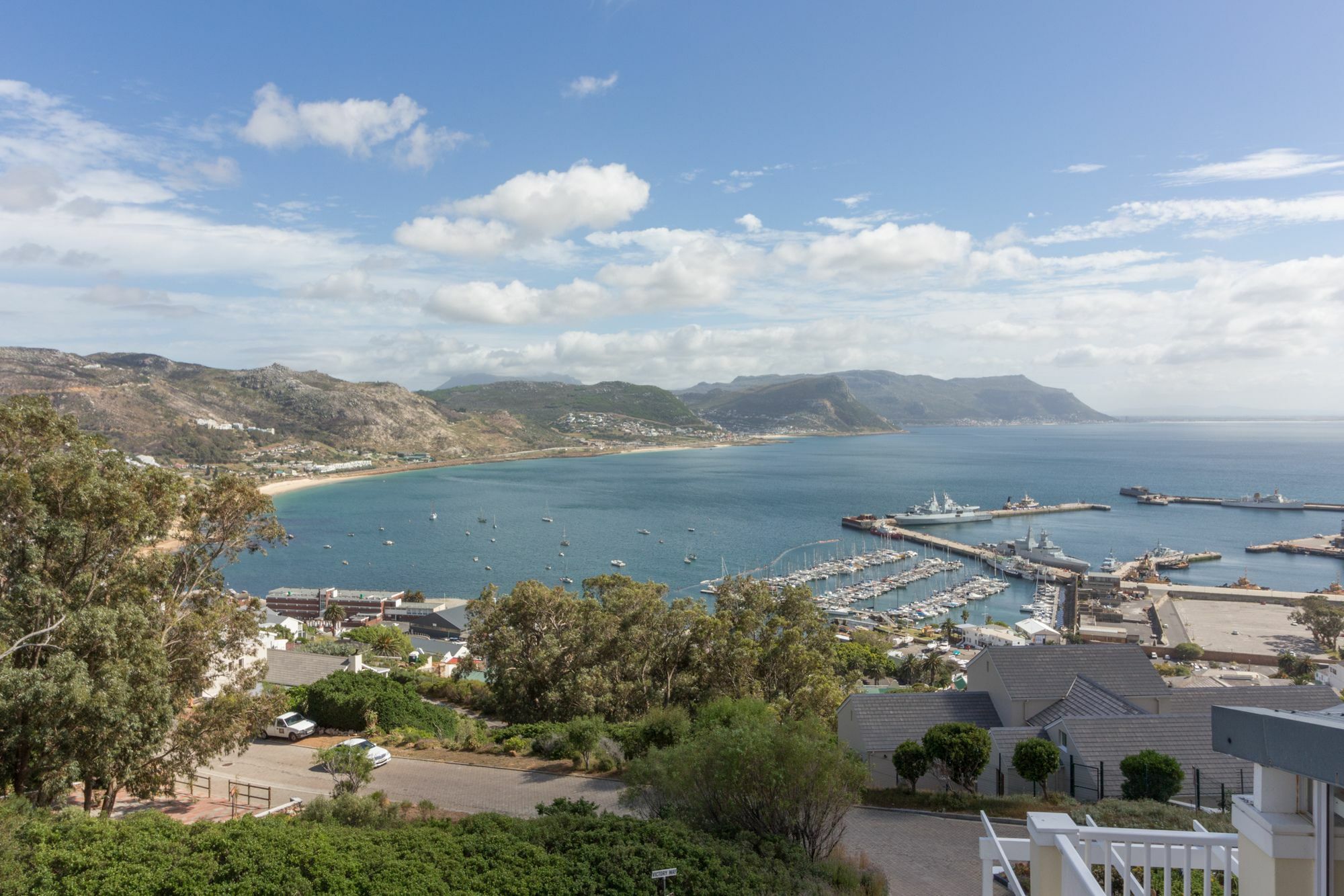 Penguin Palace Simonʼs Town Εξωτερικό φωτογραφία