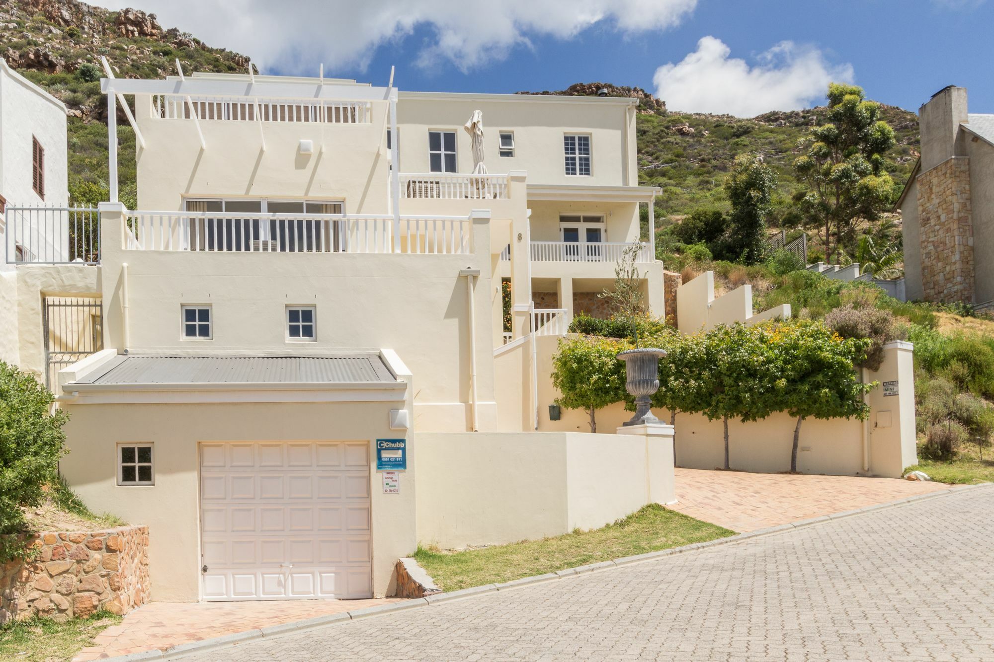 Penguin Palace Simonʼs Town Εξωτερικό φωτογραφία
