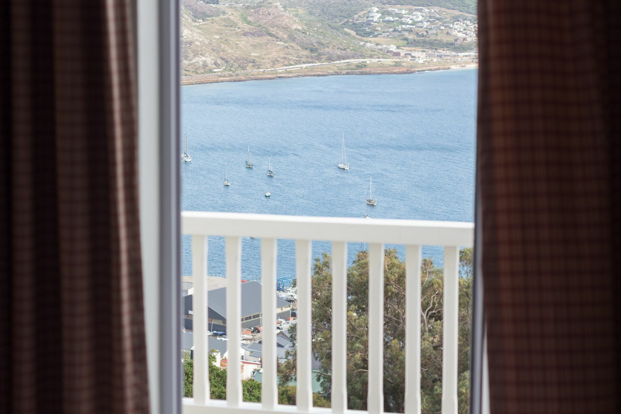 Penguin Palace Simonʼs Town Εξωτερικό φωτογραφία